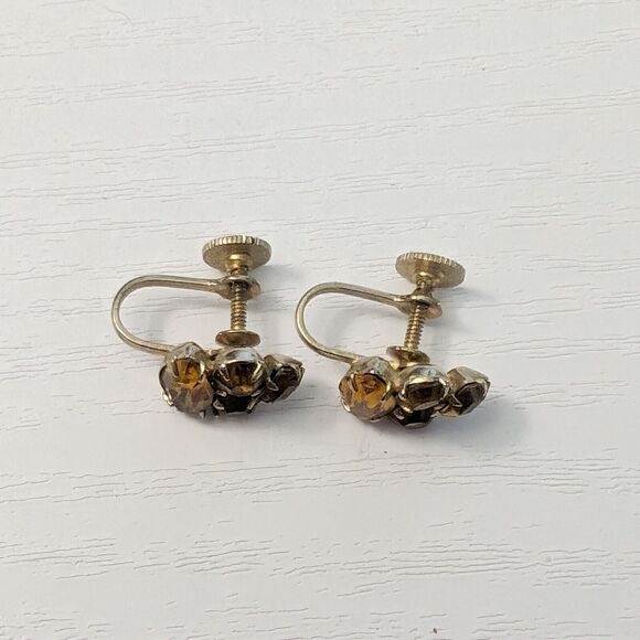 Vintage Coro Screw On Earrings - 0.5" - Picture 4 of 7